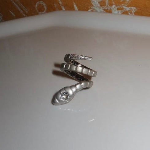 Serpentina Pinky Ring Ouro Branco com Diamantes